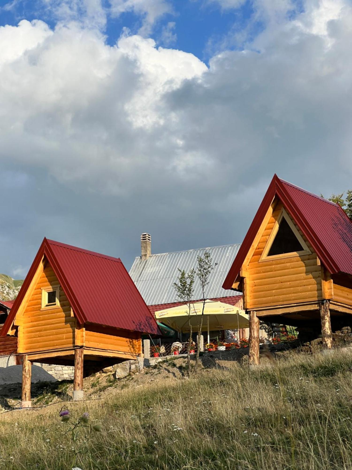 Rural Household Minic - Kapetanovo Jezero Hostel Kolašin Buitenkant foto
